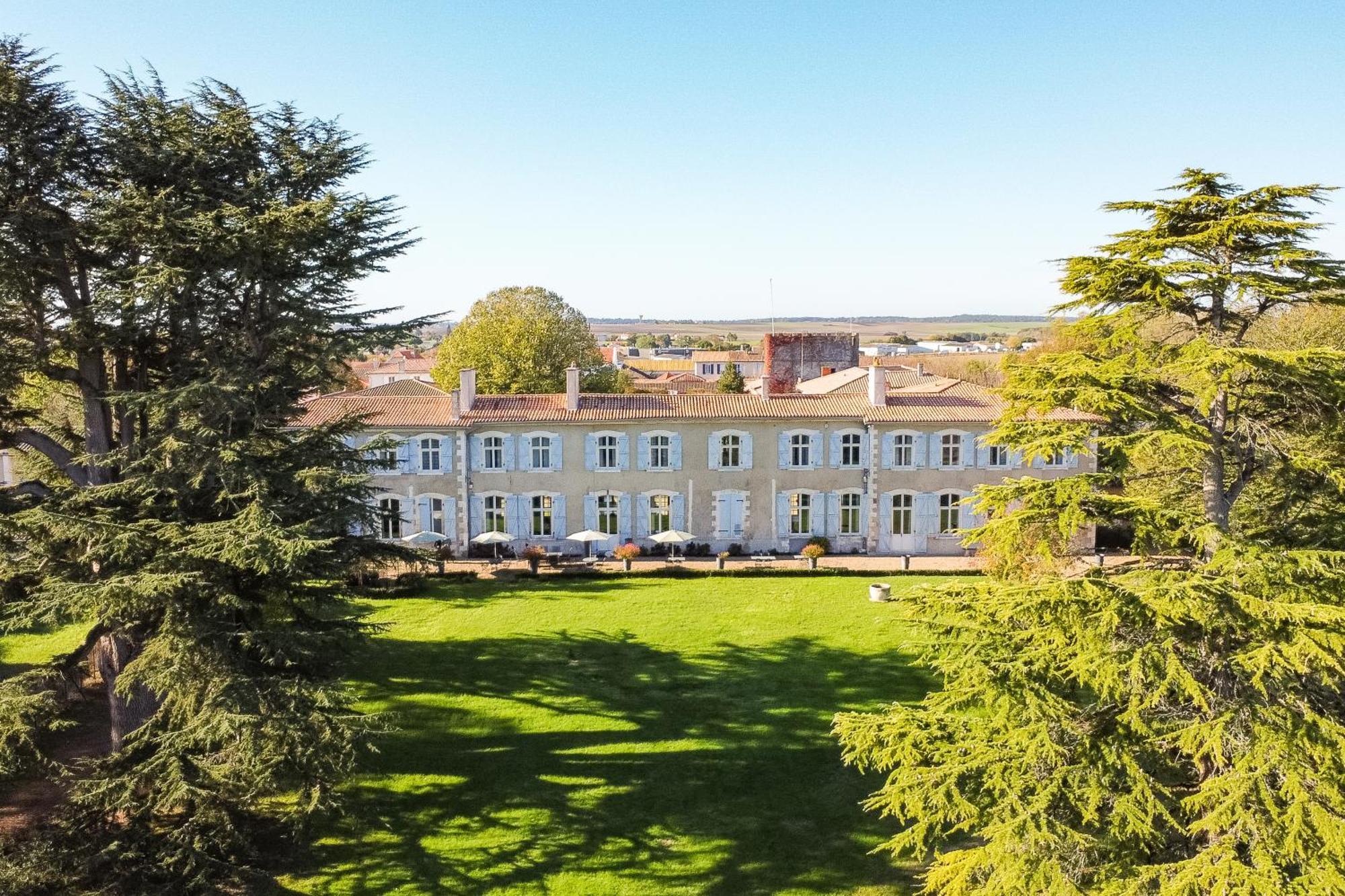 Hotel Chateau De Didonne Sémussac Esterno foto